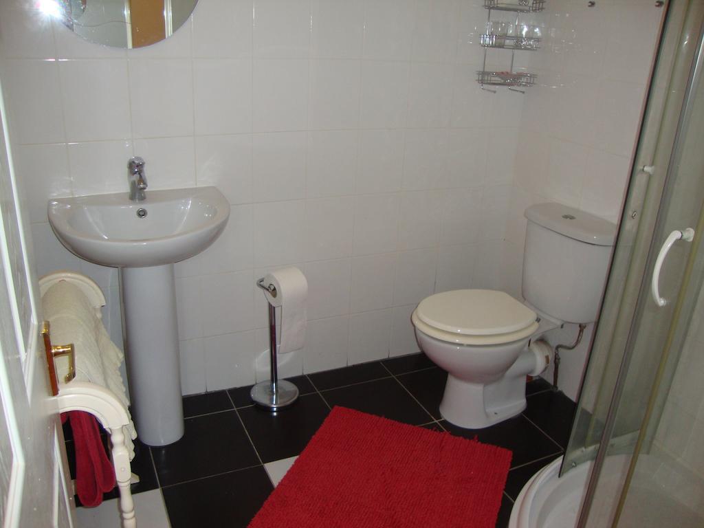 Lakeland Guest House Pembroke Dock Cameră foto